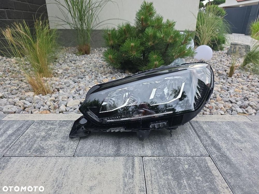 PEUGEOT 208 2008 II 2 Lampa lewa Kompletna Full Led Base Eco 9833036380 - 1