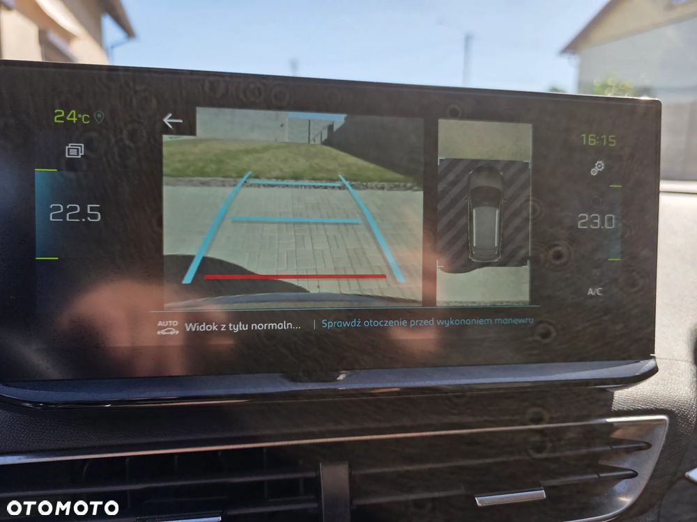 Peugeot 3008 1.6 PureTech GPF Allure S&S EAT8 - 22