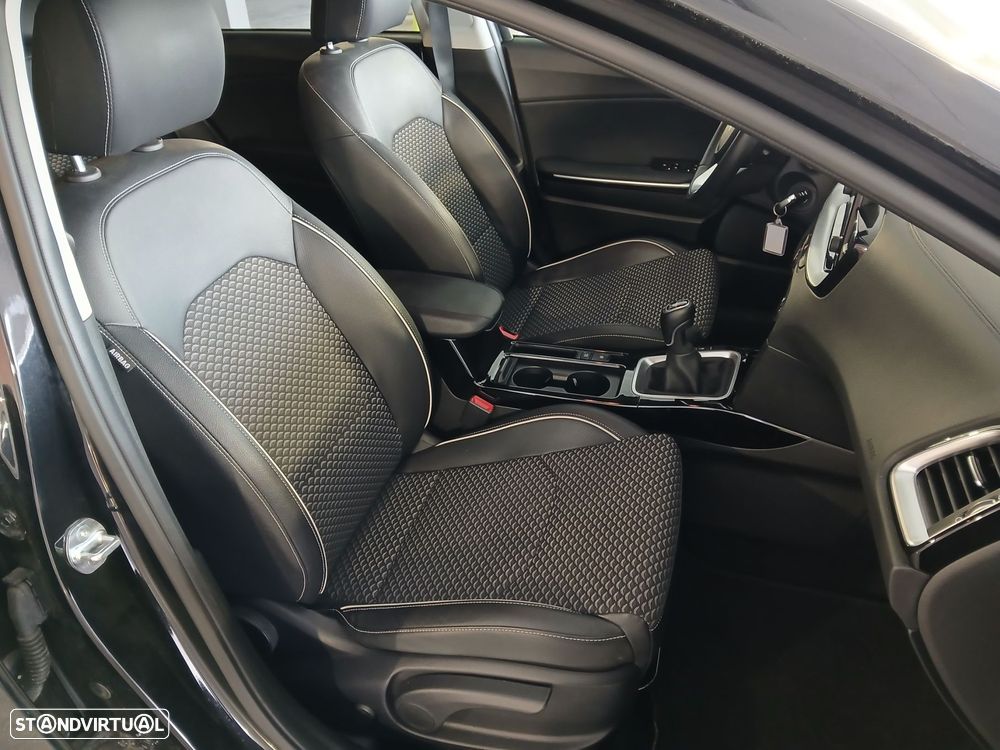 Kia Ceed SW 1.0 T-GDI Sport - 15