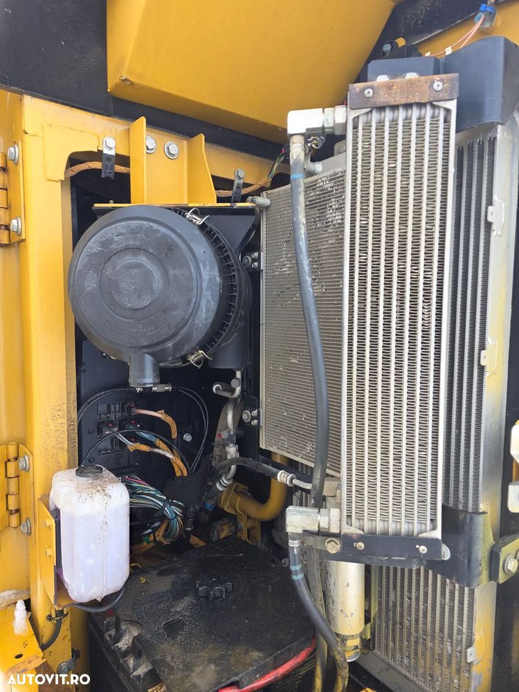 Caterpillar 314 E LCR excavator compact cu lama - 9