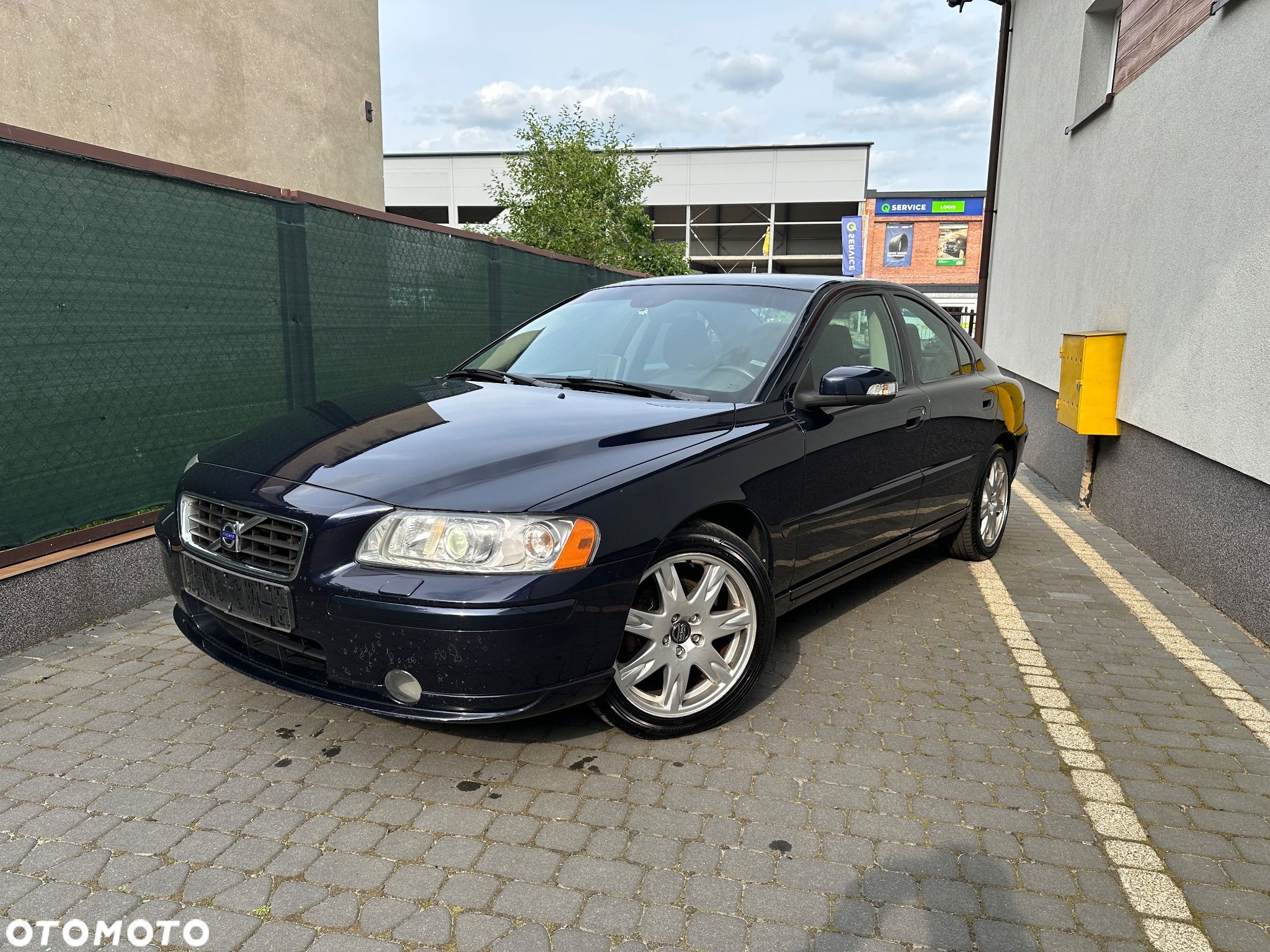 Volvo S60 2.4D Momentum - 1