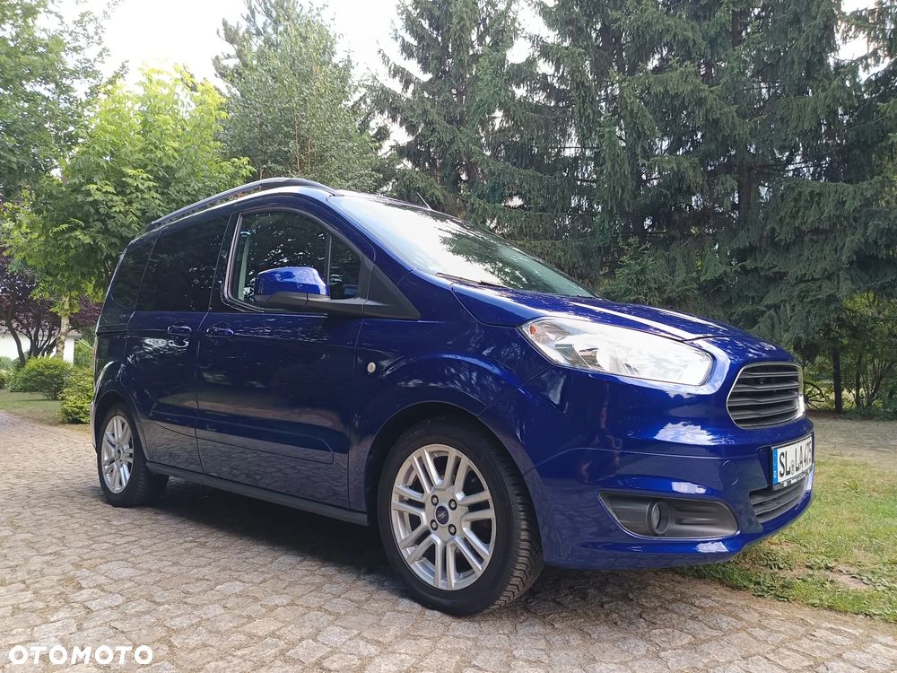 Ford Tourneo Courier 1.0 EcoBoost S&S Titanium - 6