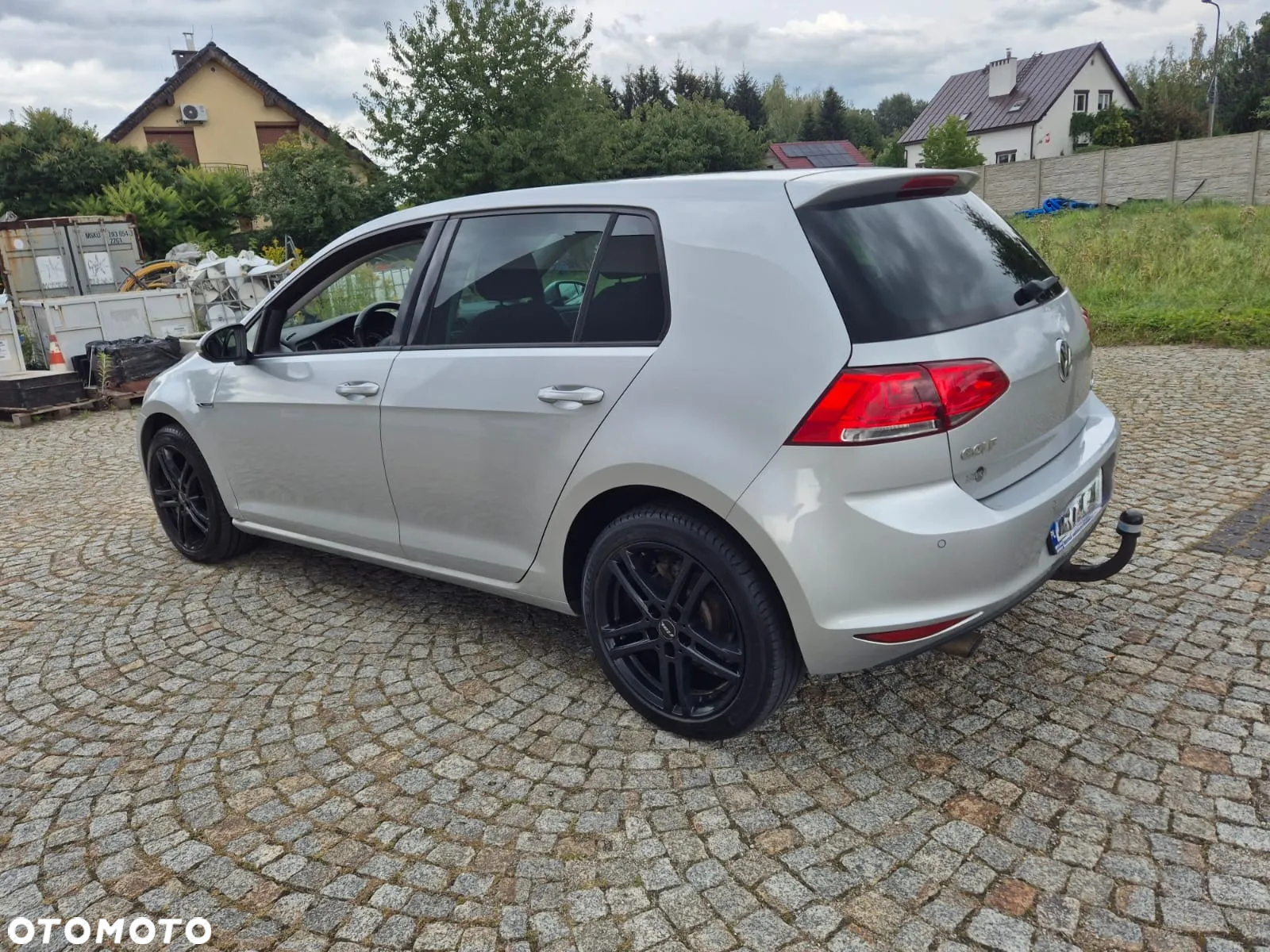 Volkswagen Golf - 6