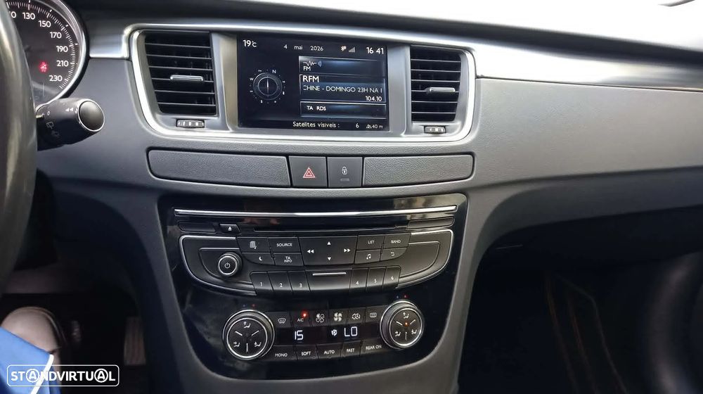 Peugeot 508 RXH 2.0 HDi Hybrid4 Limited Edition 2-Tronic - 13