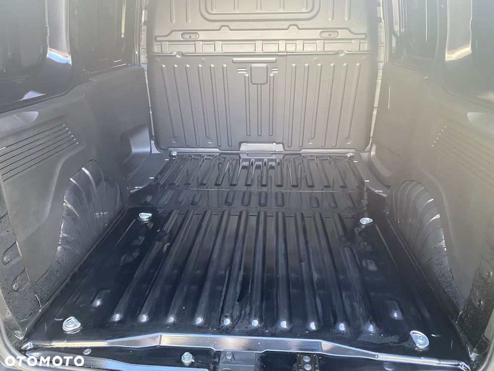 Toyota PROACE CITY - 16