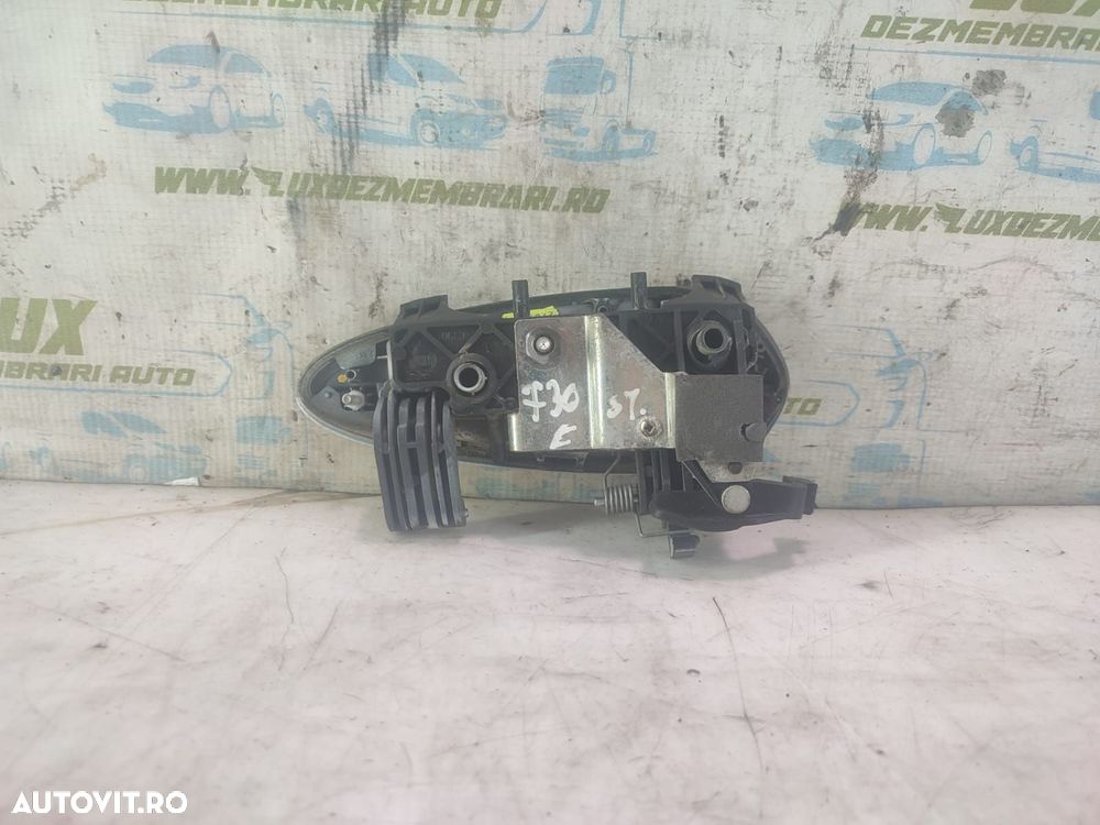 Maner exterior stanga spate Fiat Punto 3 [2005 - 2012] 1.3 D 199A9000 - 2