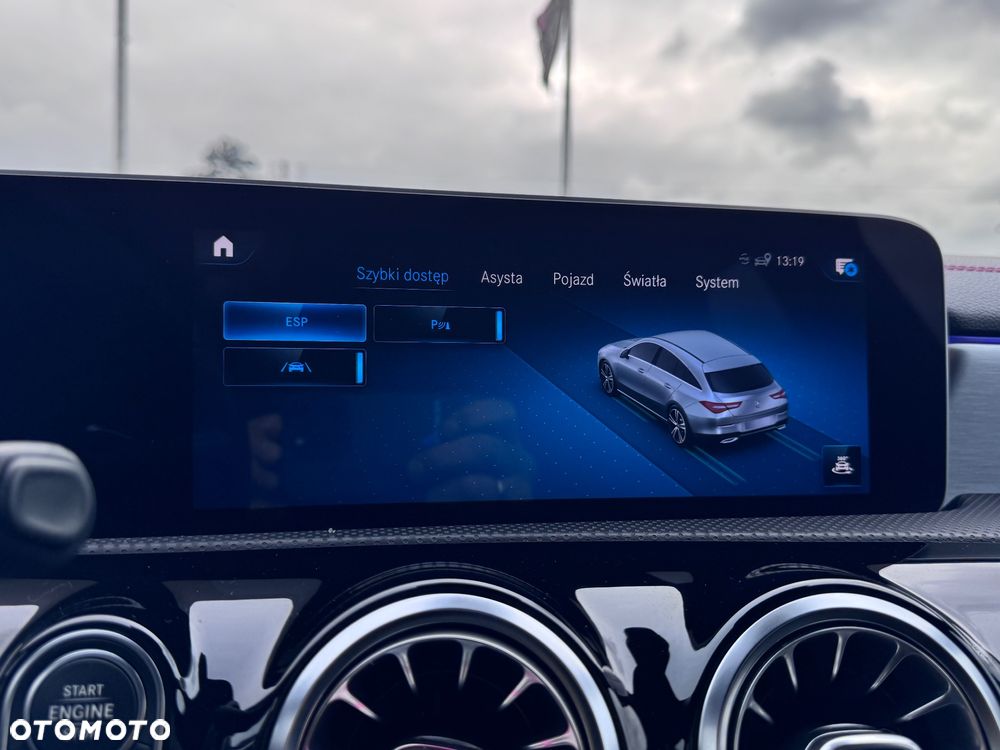 Mercedes-Benz CLA 220 AMG Line 7G-DCT - 36