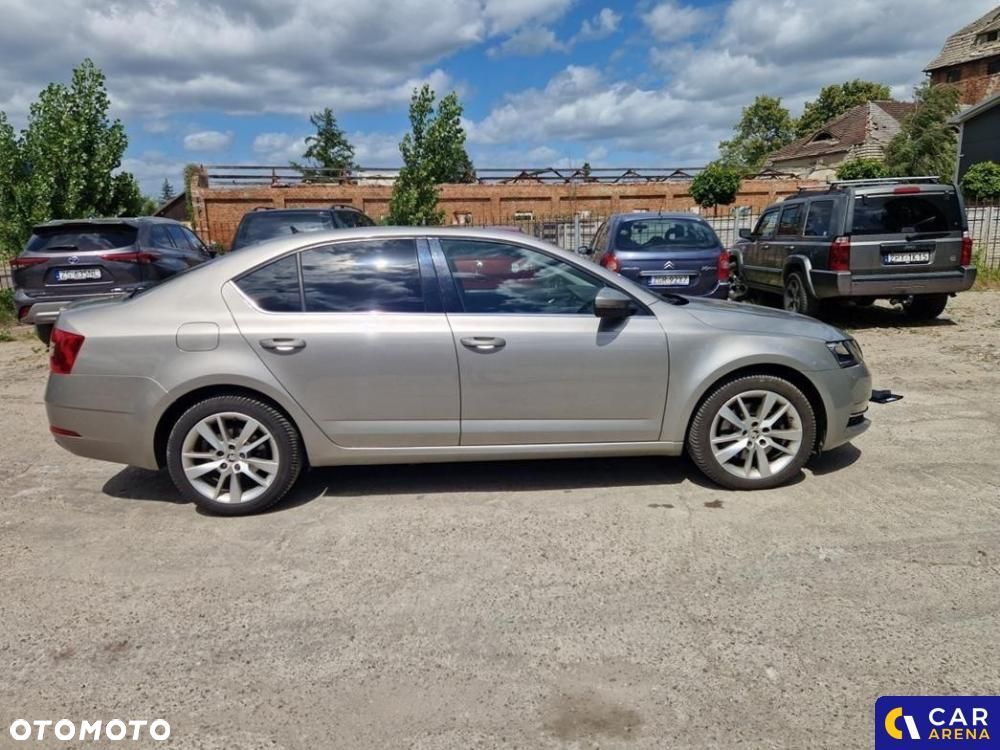 Skoda Octavia - 6