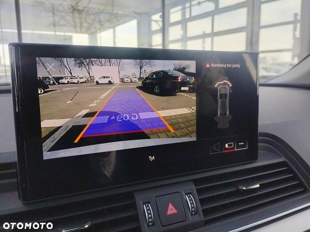 Audi Q5 Sportback - 28