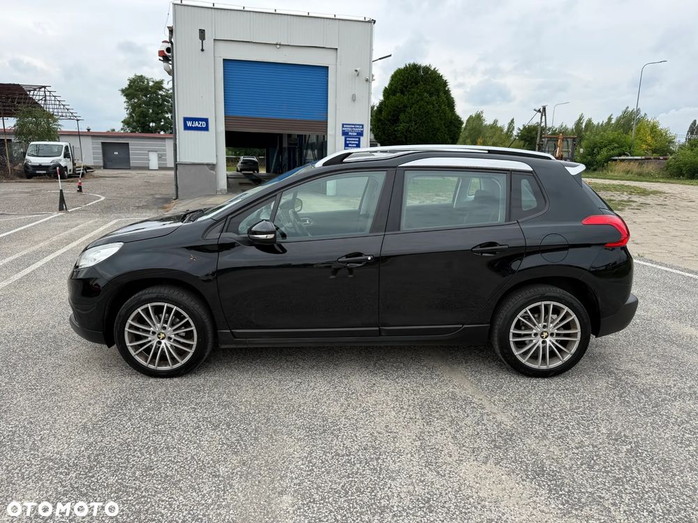 Peugeot 2008 PureTech 82 Allure - 12