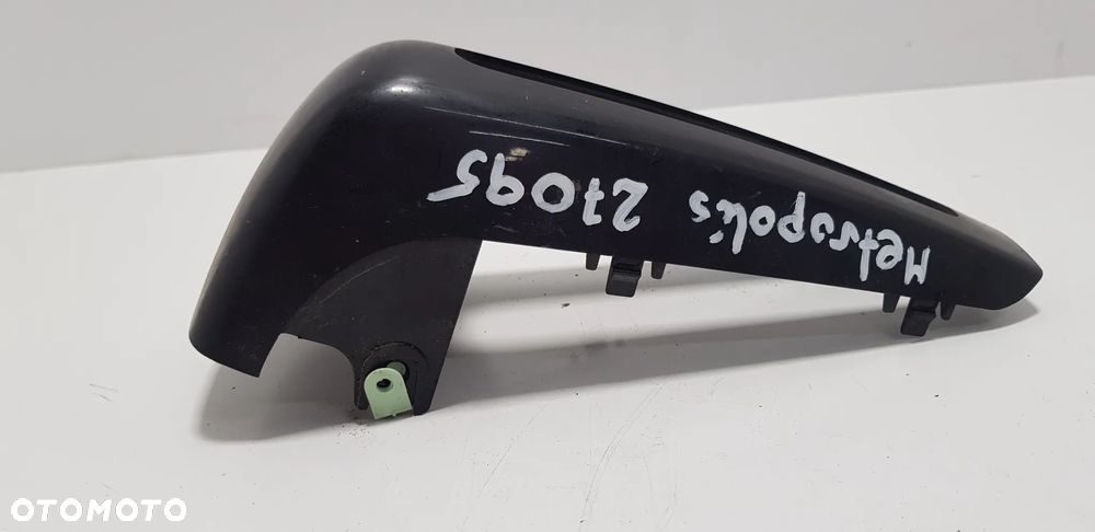 Peugeot Metropolis 400 Osłona Owiewka Postojówki - 1