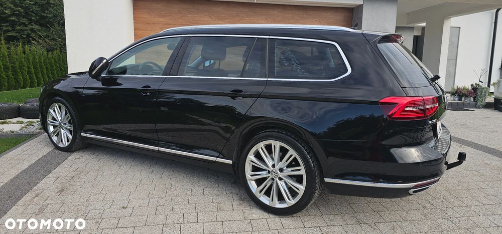 Volkswagen Passat Variant 2.0 TDI DSG (BlueMotion Technology) Highline - 27