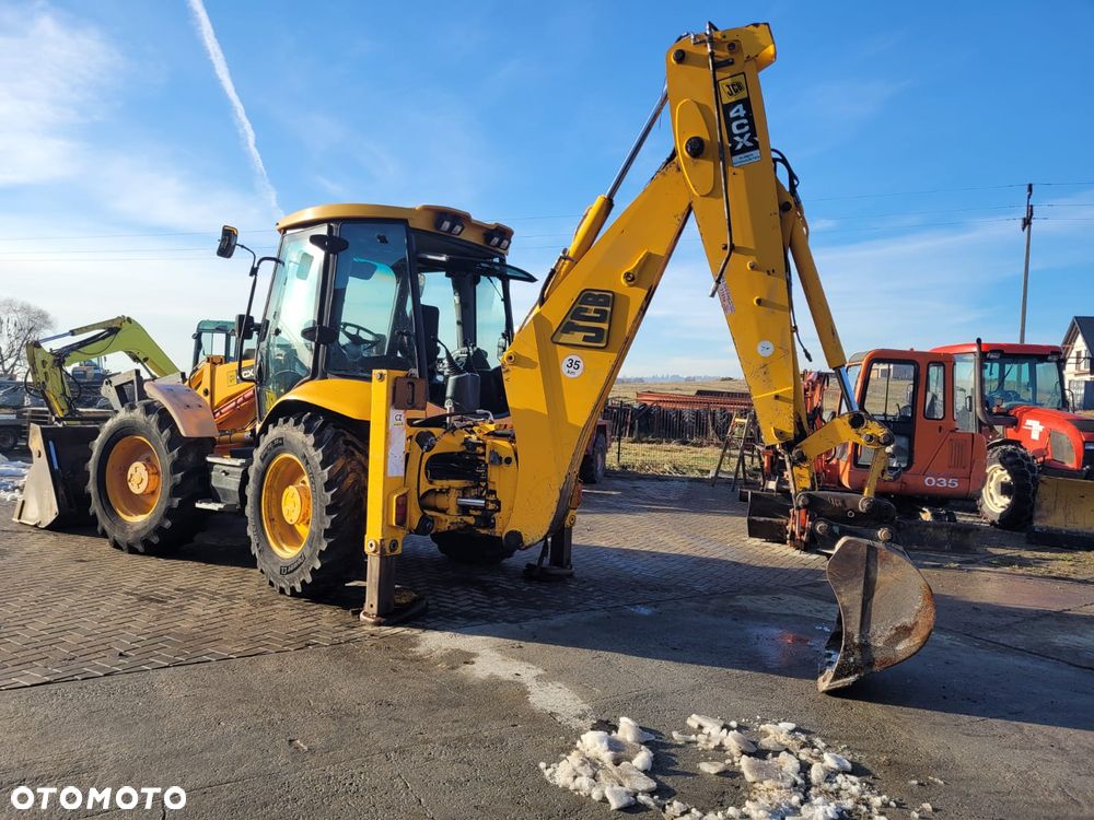 JCB 4CX - 9