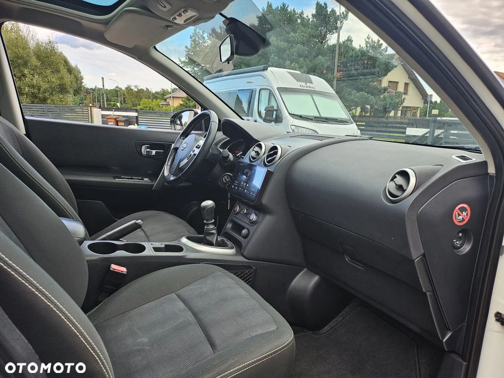 Nissan Qashqai+2 2.0 Tekna - 24