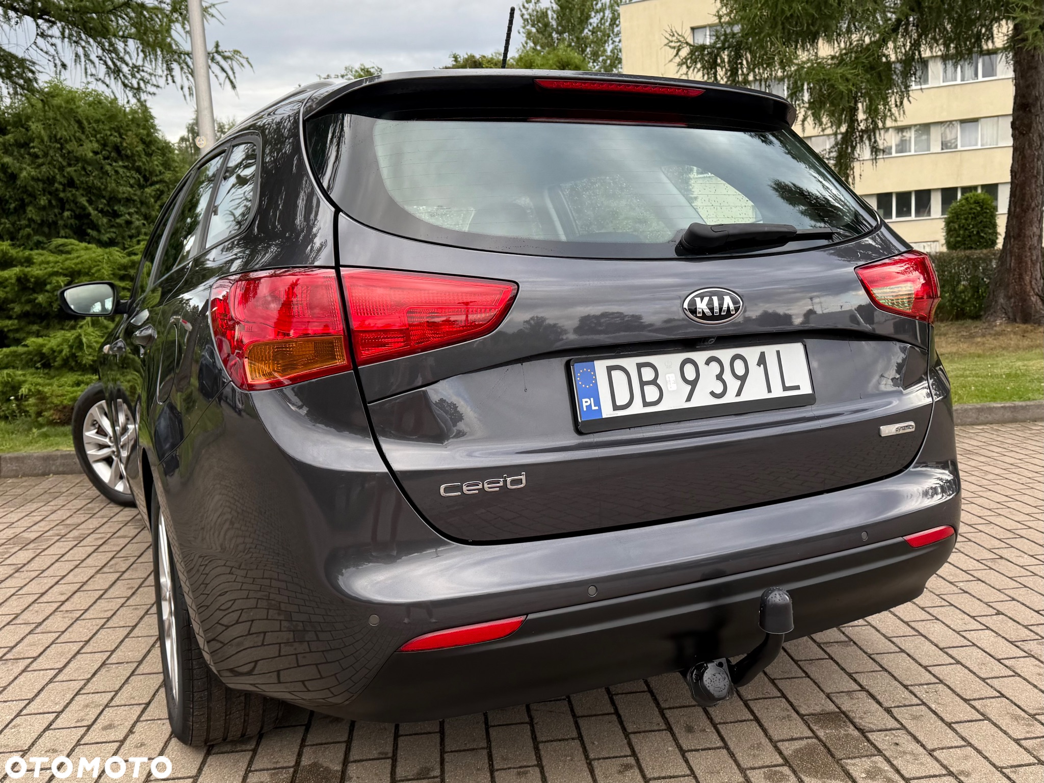 Kia Ceed 1.6 GDI Dream-Team Edition - 19
