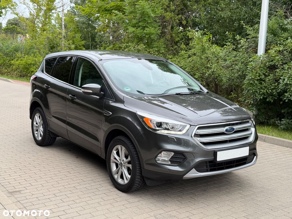 Ford Kuga - 10