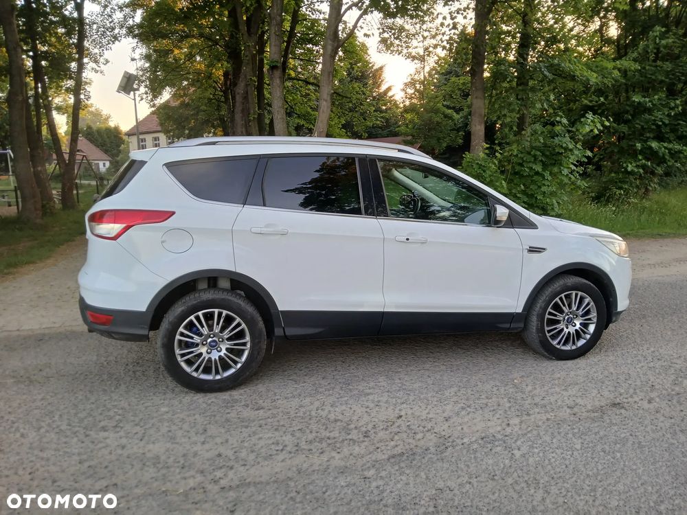 Ford Kuga 2.0 TDCi 4x4 Titanium - 19