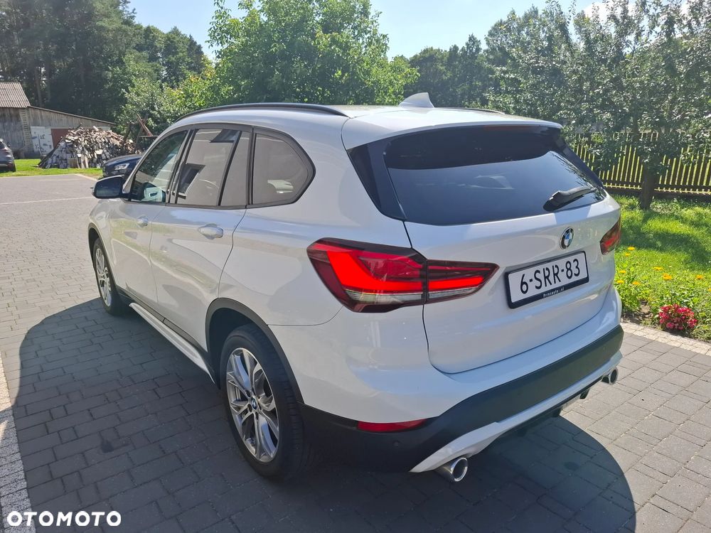 BMW X1 sDrive18d Sport Line - 6