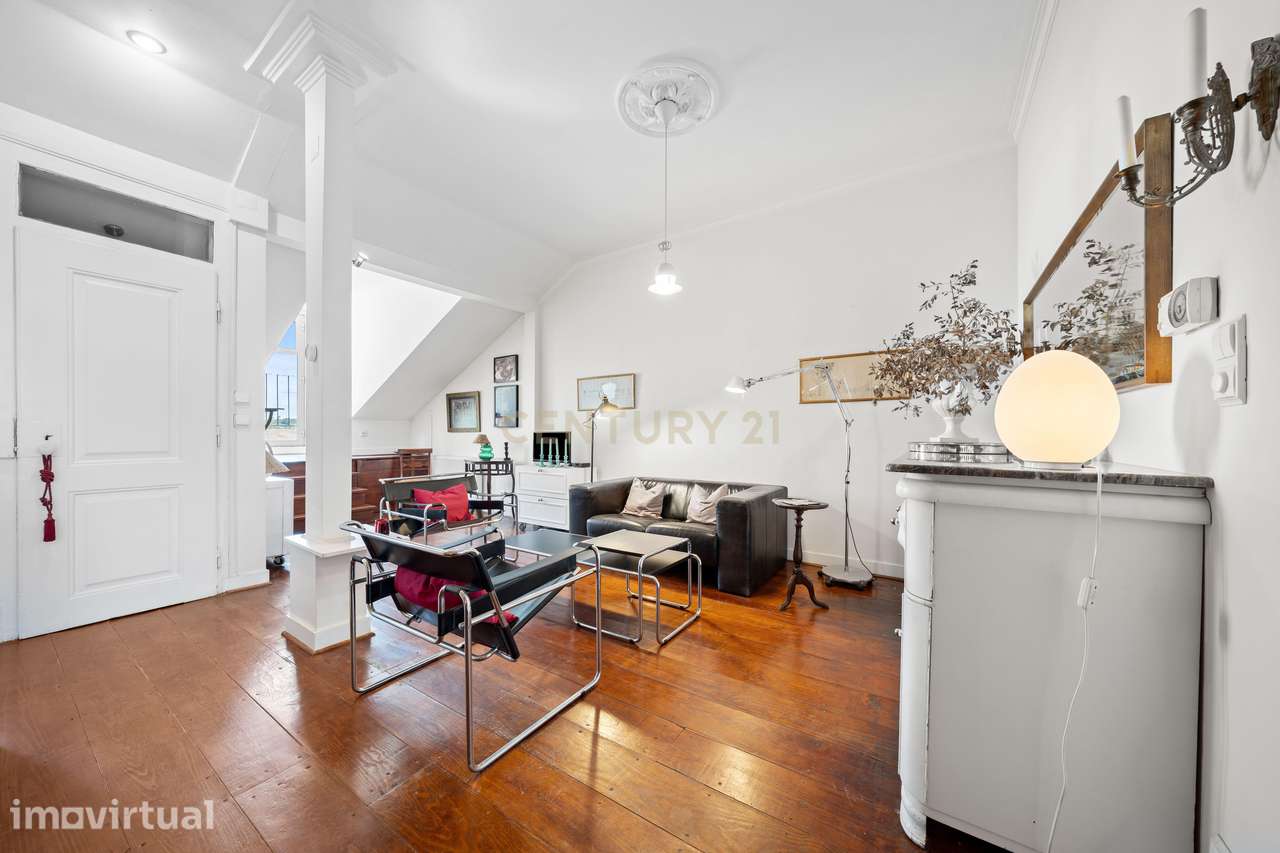 Apartamento de Charme com Vista Rio | 100 m² | Avenida 24 de Julho - Grande imagem: 2/24