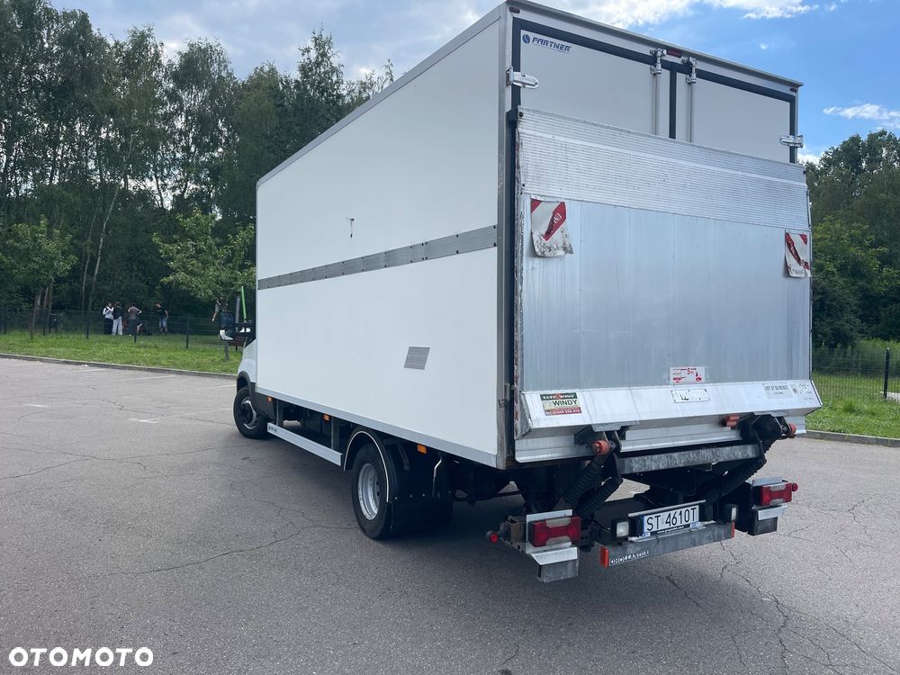 Iveco 70c18 - 8