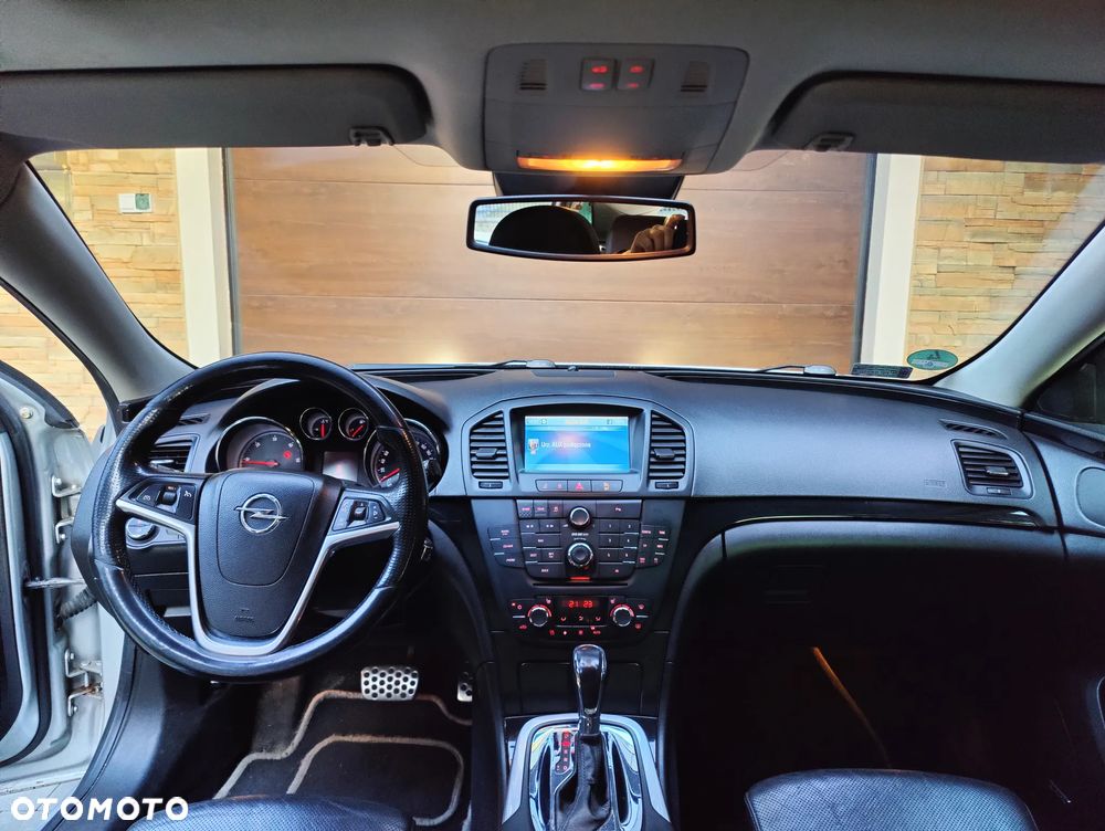 Opel Insignia 2.0 CDTI Cosmo - 11