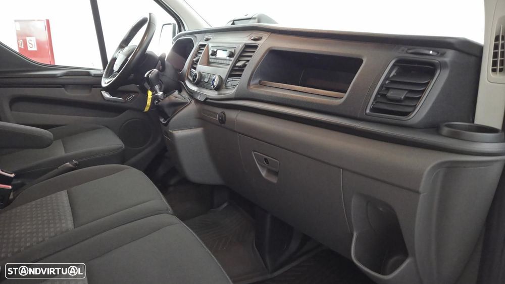 Ford Transit Custom L2H1 Longa 6Lug. - 11