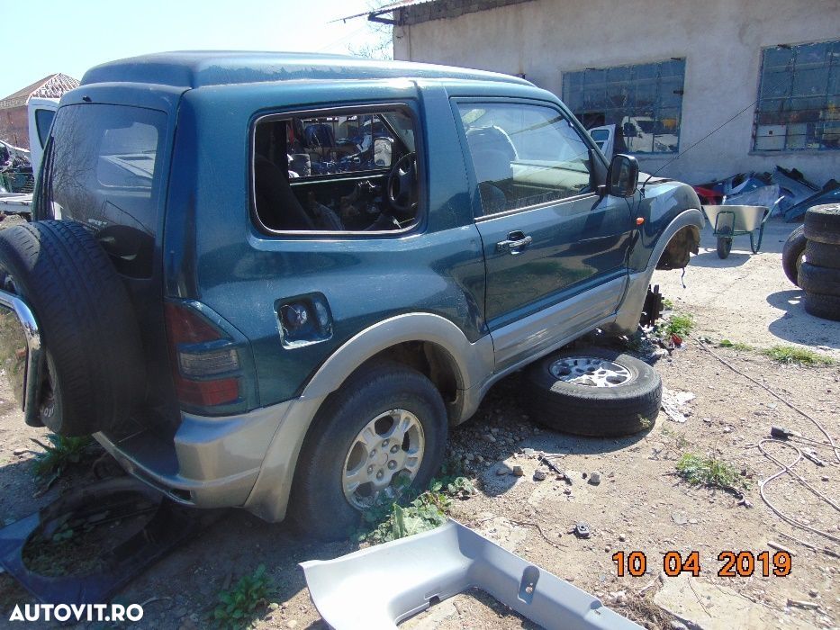Usa Mitsubishi Pajero mk3 usi stanga dreapta dezmembrez Pajero mk3 - 2