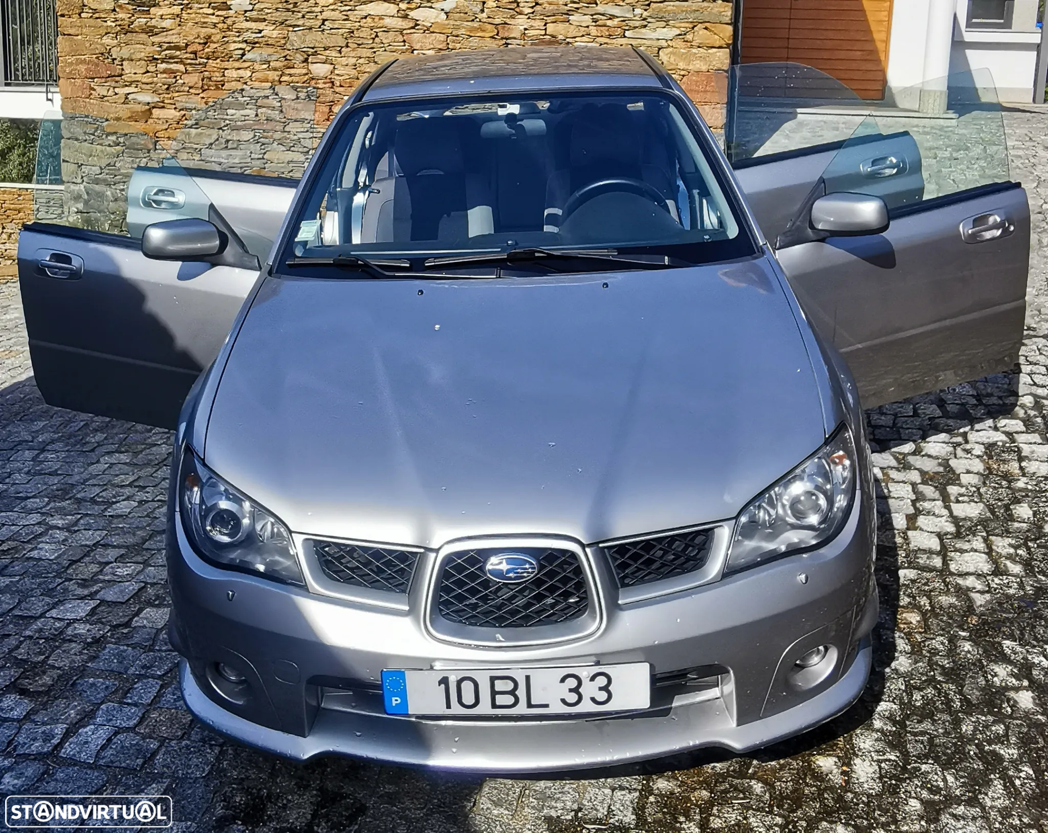 Subaru Impreza Sedan 2.0 R - 2