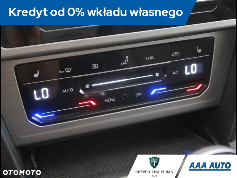 Volkswagen Passat - 13
