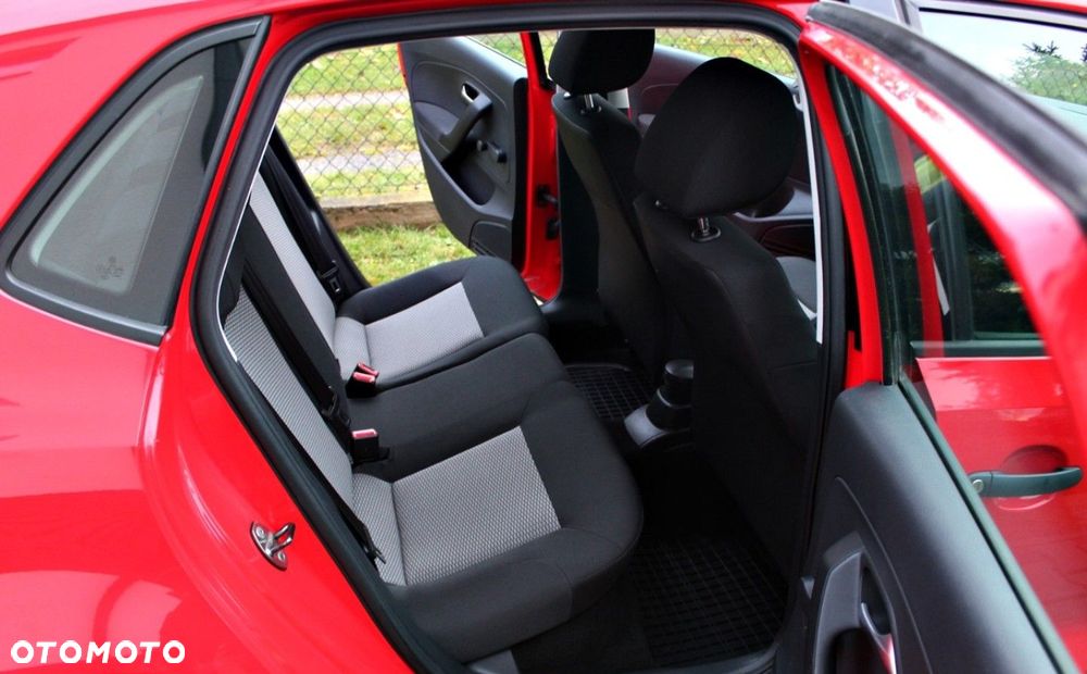 Volkswagen Polo - 14