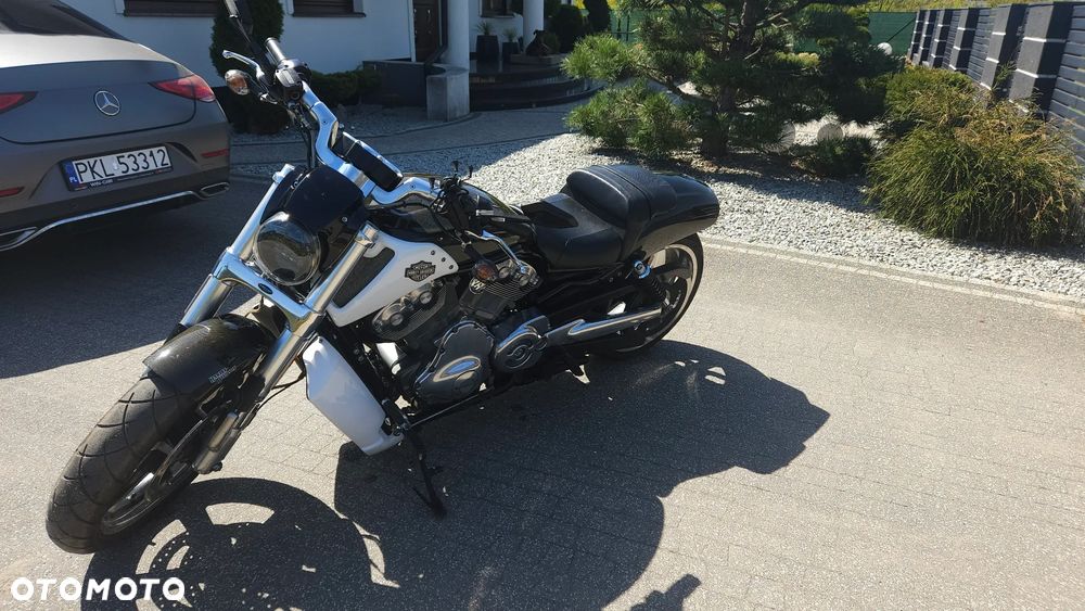 Harley-Davidson V-Rod Muscle - 4