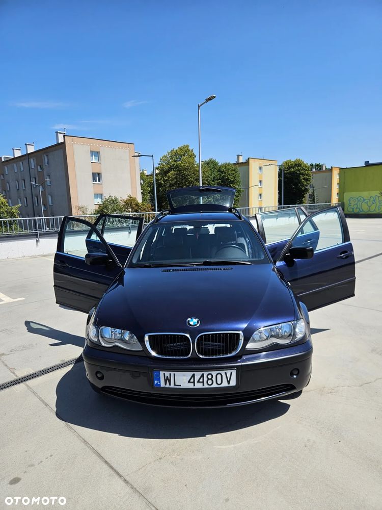 BMW Seria 3 320i - 33