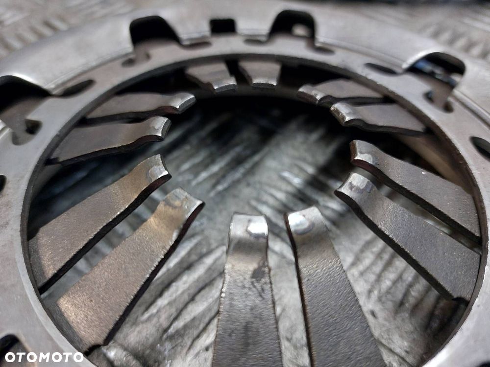 SPRZĘGŁO TARCZA + DOCISK ŁOŻYSKO KOŁO ZAMACHOWE FABIA I 1.9 SDI 030105271D - 3