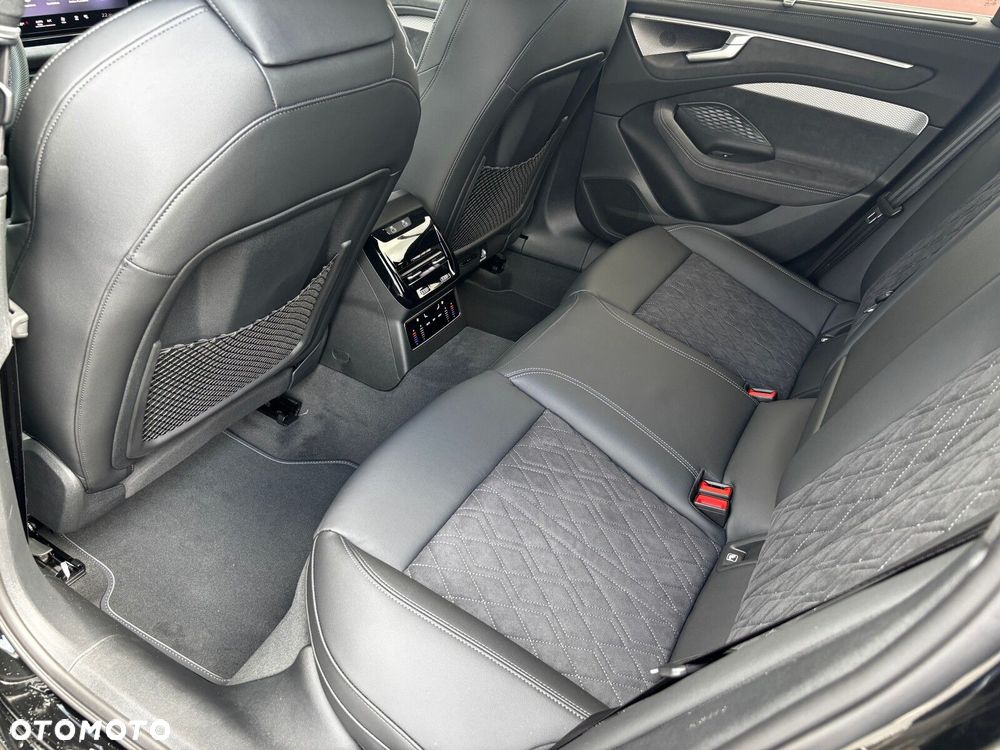 Audi A6 Avant - 17