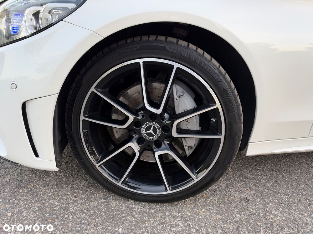 Mercedes-Benz Klasa C 300 d 9G-TRONIC AMG Line - 6
