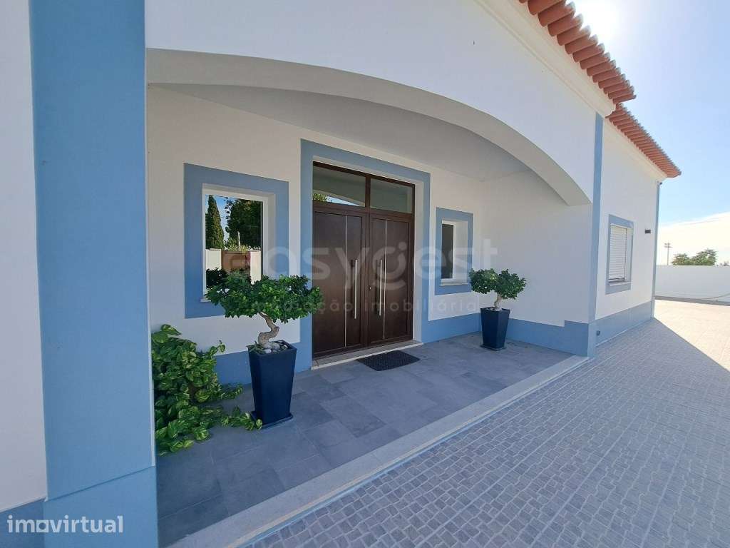 Exclusiva Moradia T4 com Escritório, Piscina, Pomar e 1,6 Hectares ... - Grande imagem: 3/60