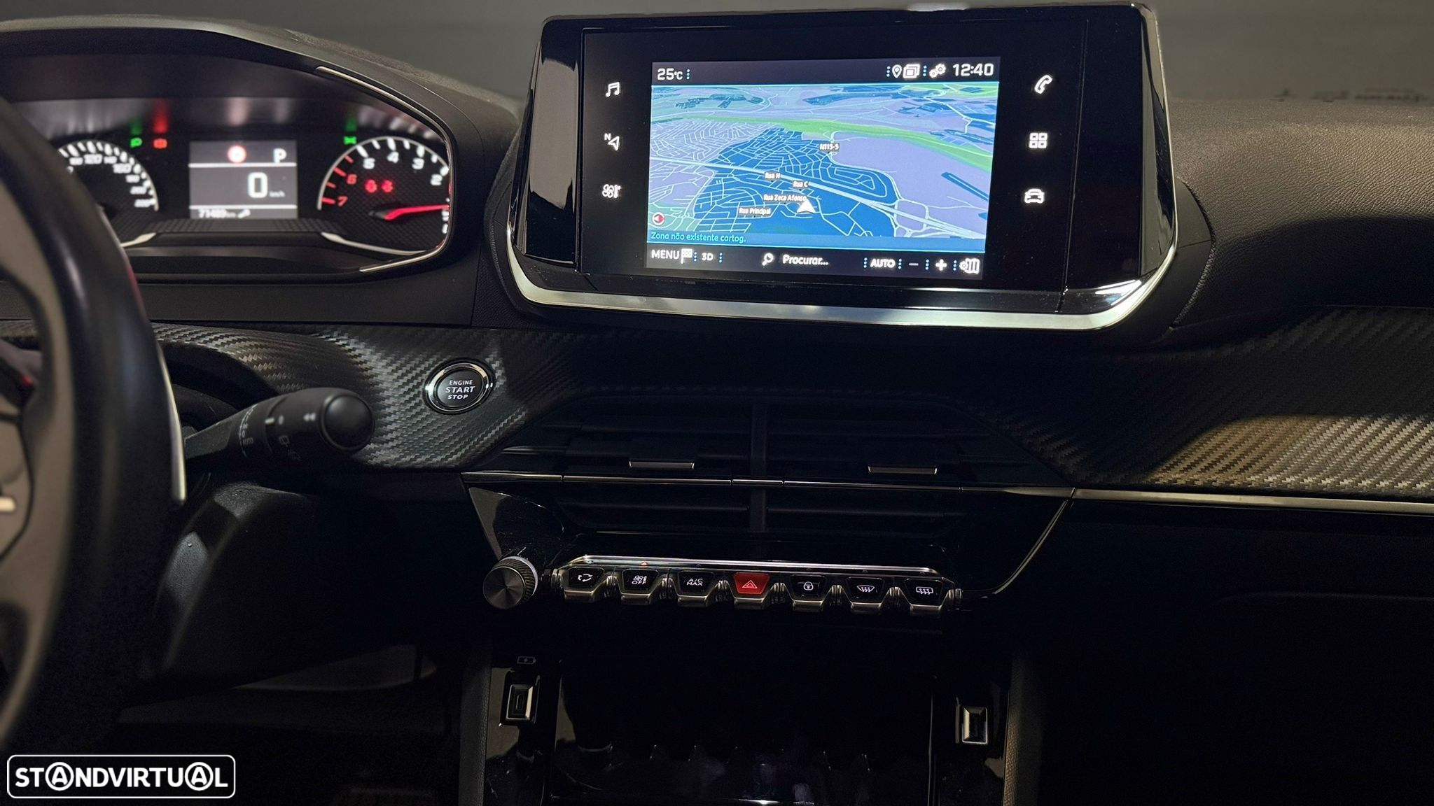 Peugeot 2008 1.2 PureTech Allure EAT8 - 18