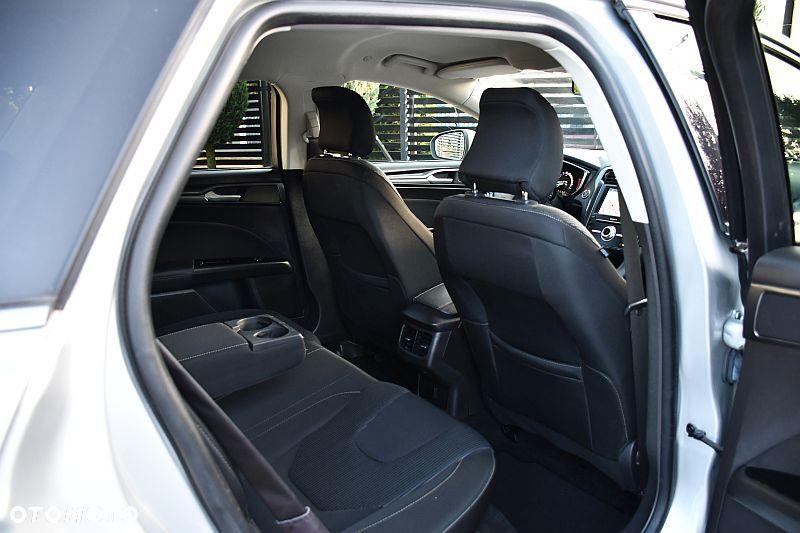 Ford Mondeo 2.0 Ti-VCT Titanium - 23