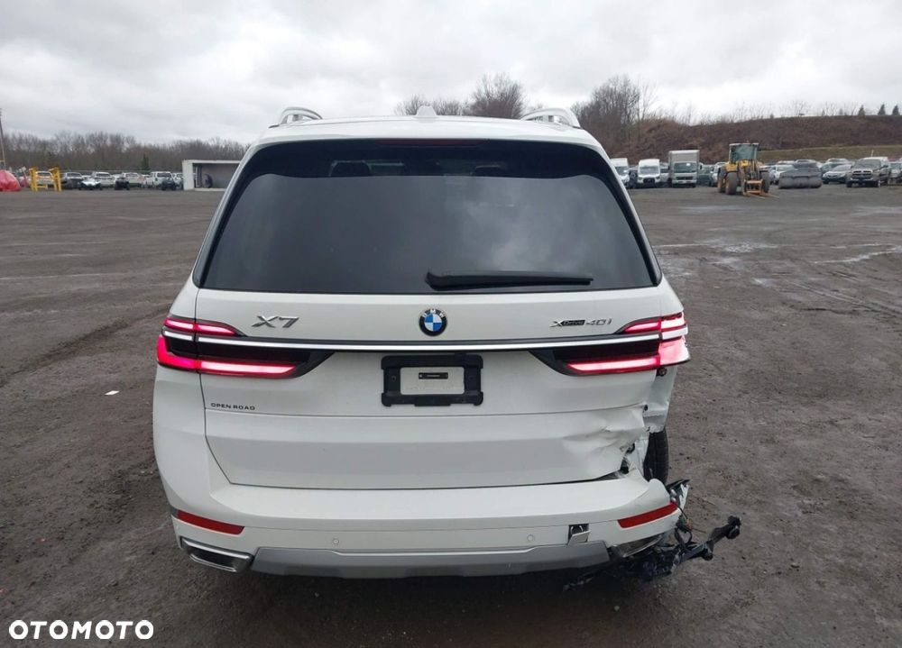 BMW X7 - 6