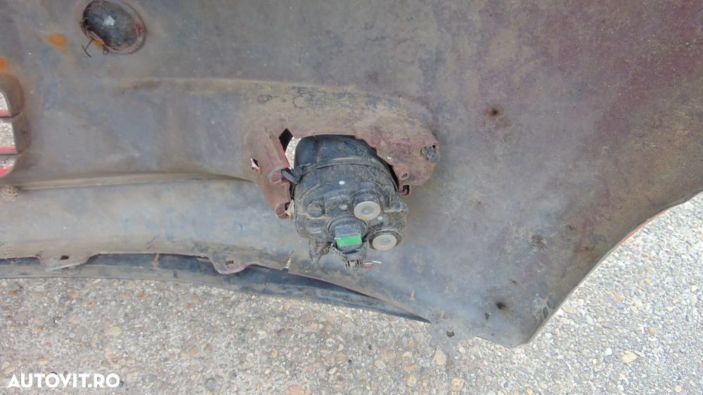 Bara fata Toyota Yaris 2005-2011 cu defecte - 9