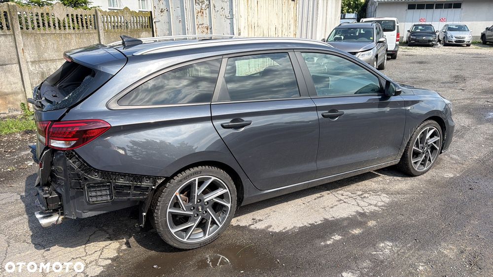 Hyundai i30 1.5 T-GDI 48V-Hybrid DCT N-Line - 11