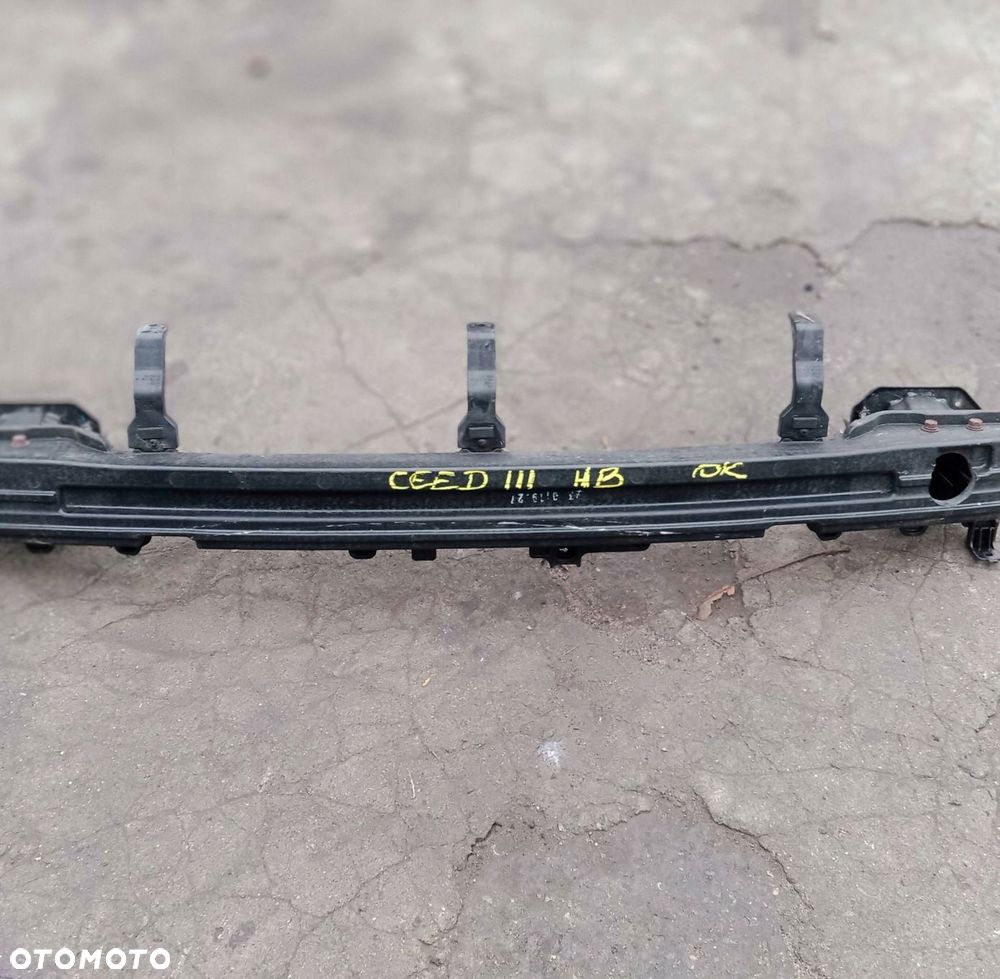 kia ceed iii hb belka tył pod zderzak wzmocnienie 86631-j7000 2018-