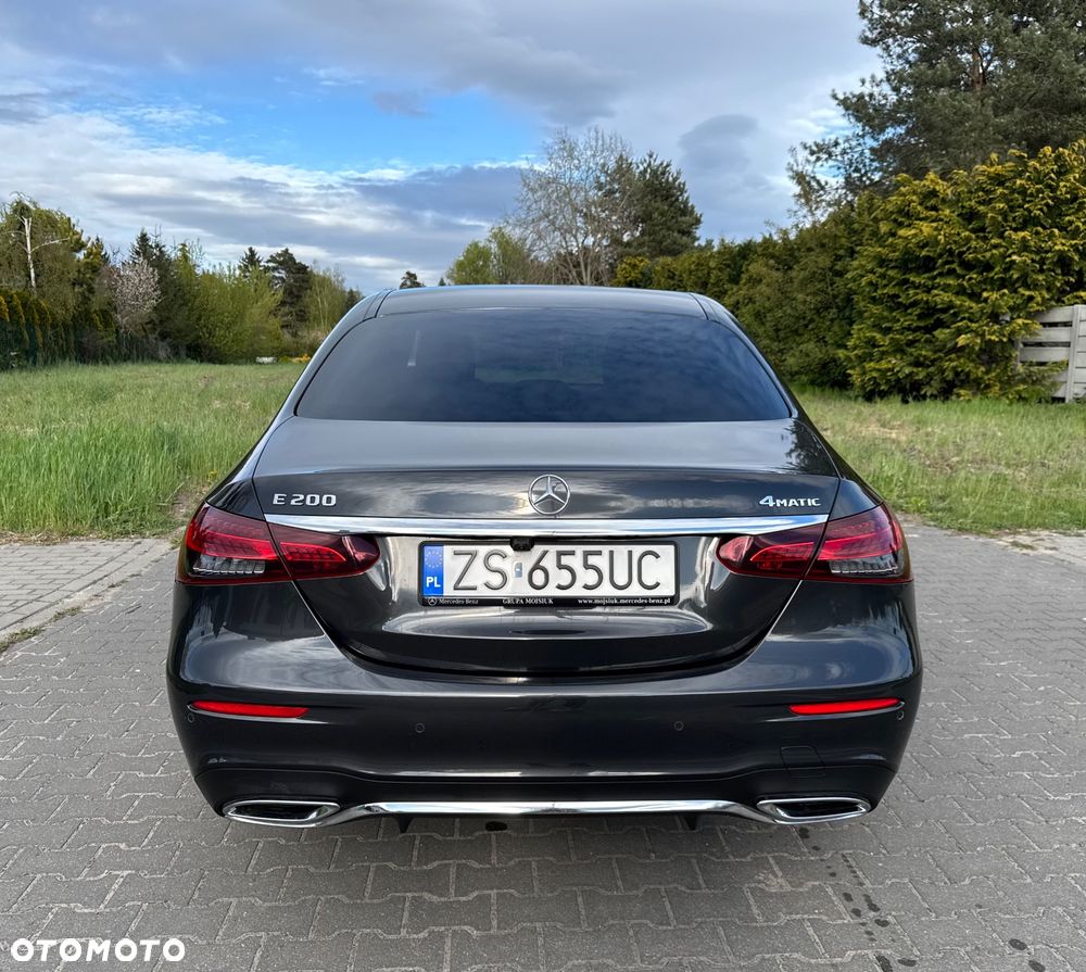 Mercedes-Benz Klasa E 200 4-Matic AMG - 7