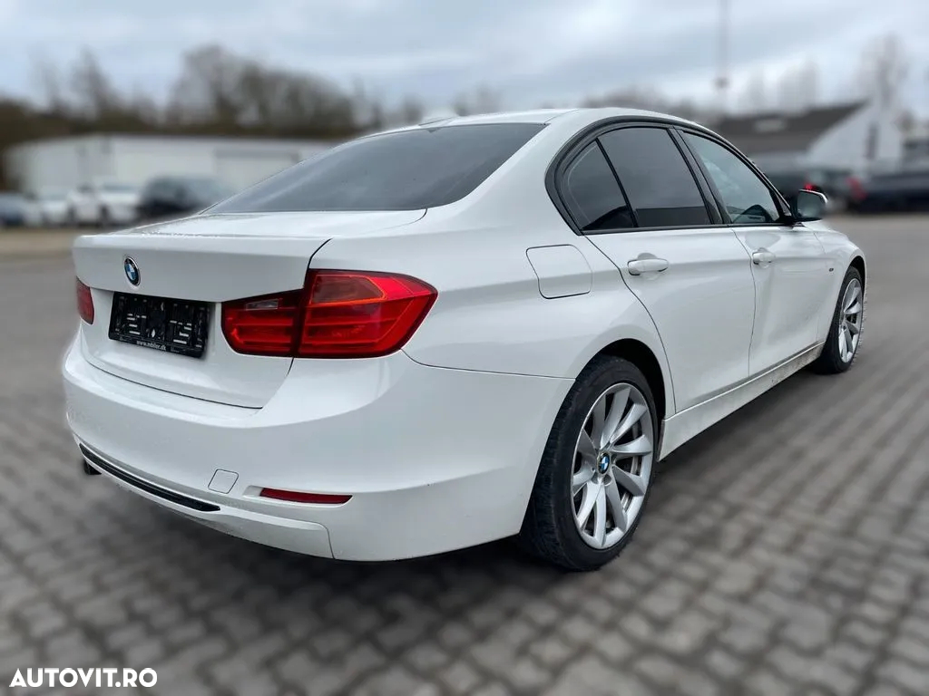 Dezmembrari / Dezmembrez BMW F30 - 7