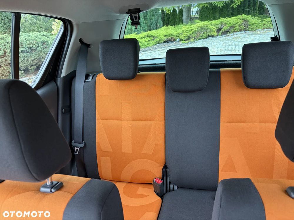 Opel Agila - 12