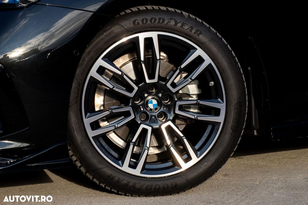 BMW Seria 5 520i AT MHEV - 7