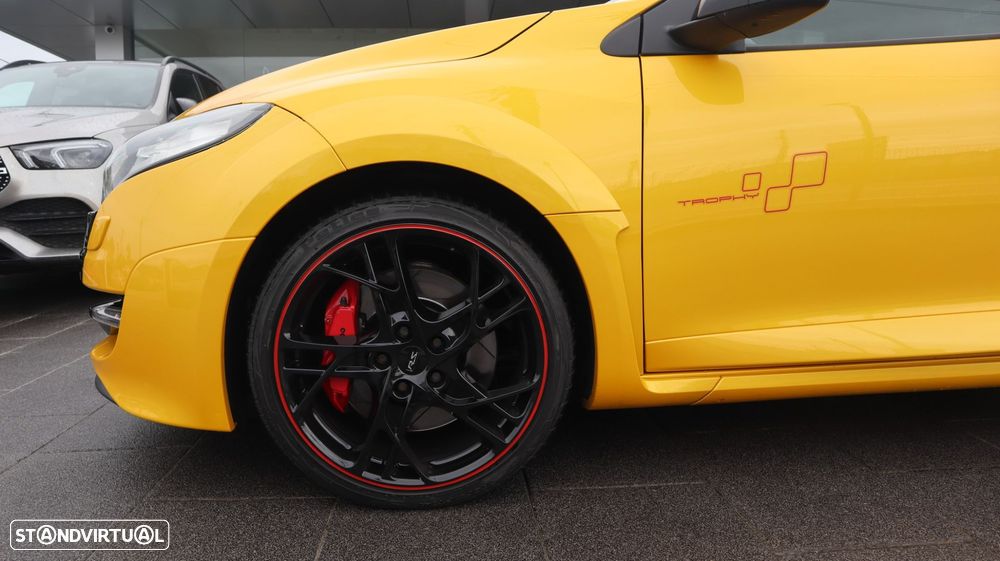 Renault Mégane Coupe 2.0 T RS - 3