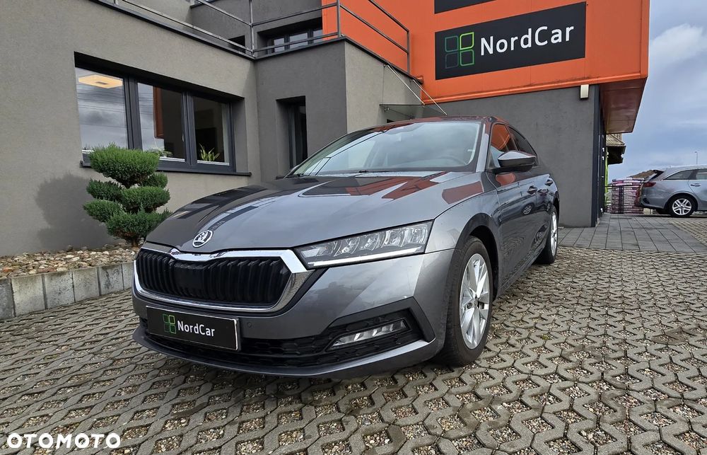 Skoda Octavia 1.5 TSI ACT Ambition - 2