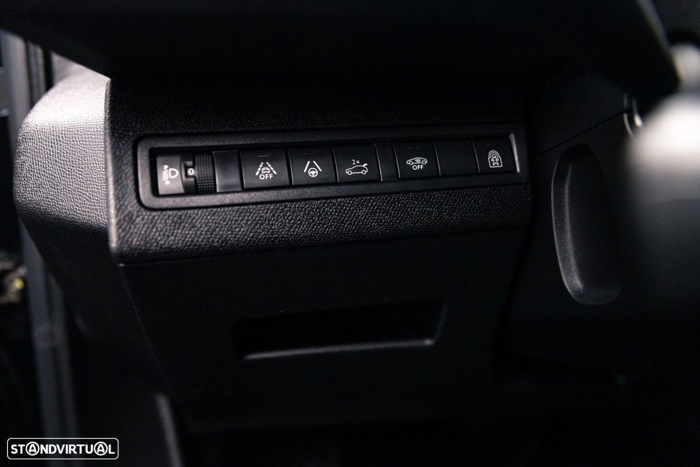 Peugeot 5008 1.5 BlueHDi Allure EAT8 - 22