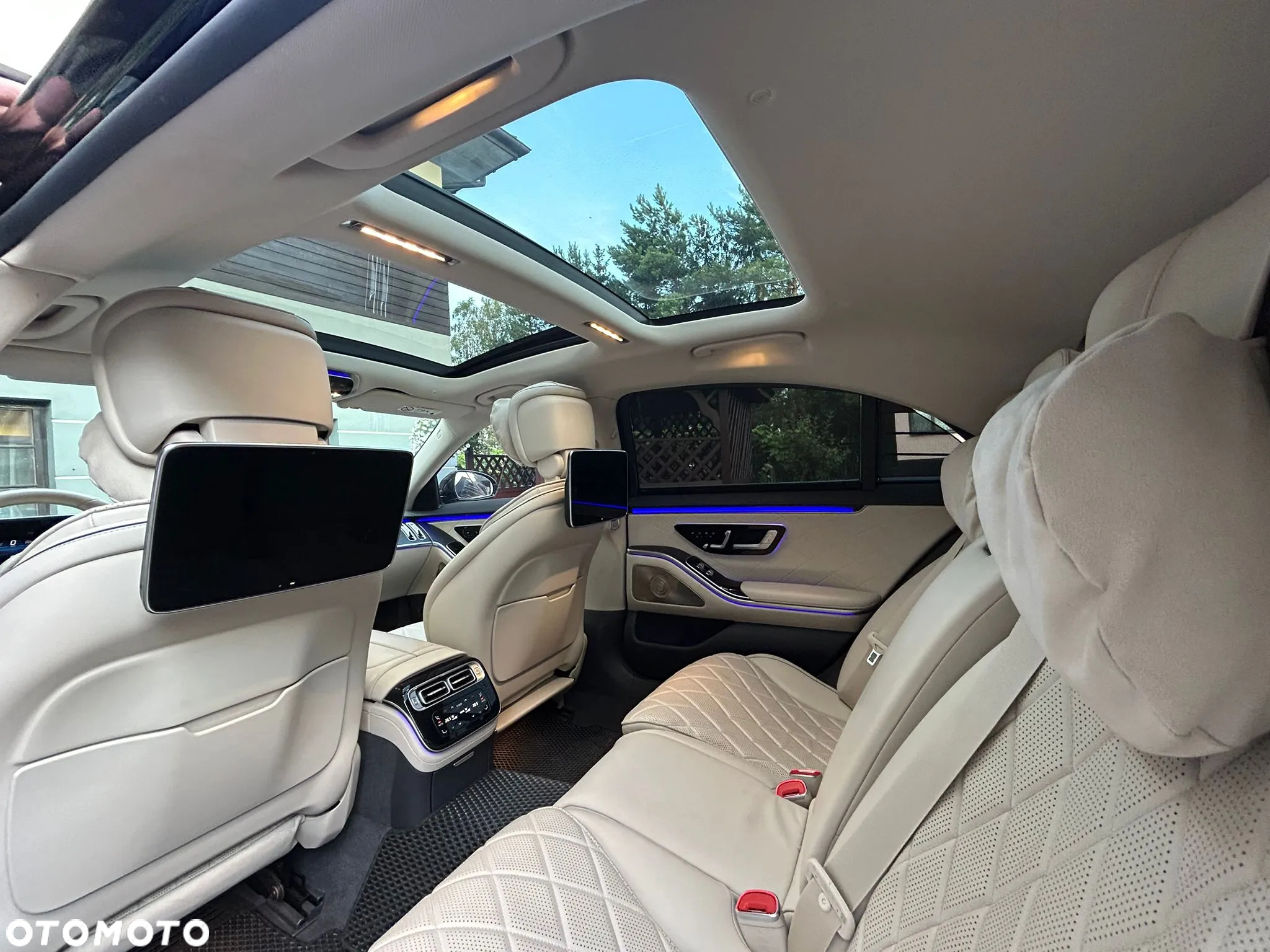 Mercedes-Benz Klasa S 400 d 4-Matic L 9G-TRONIC - 26